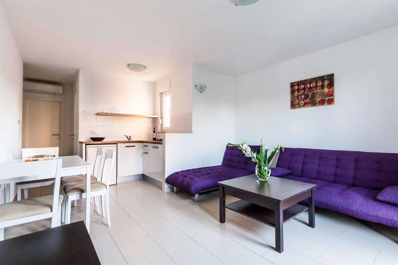App Zlatar Apartment Umag