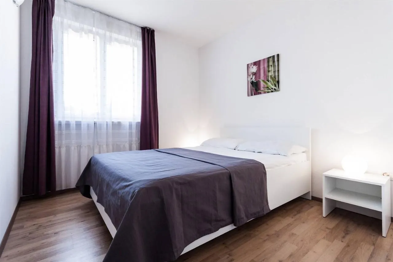 App Zlatar Apartment Umag
