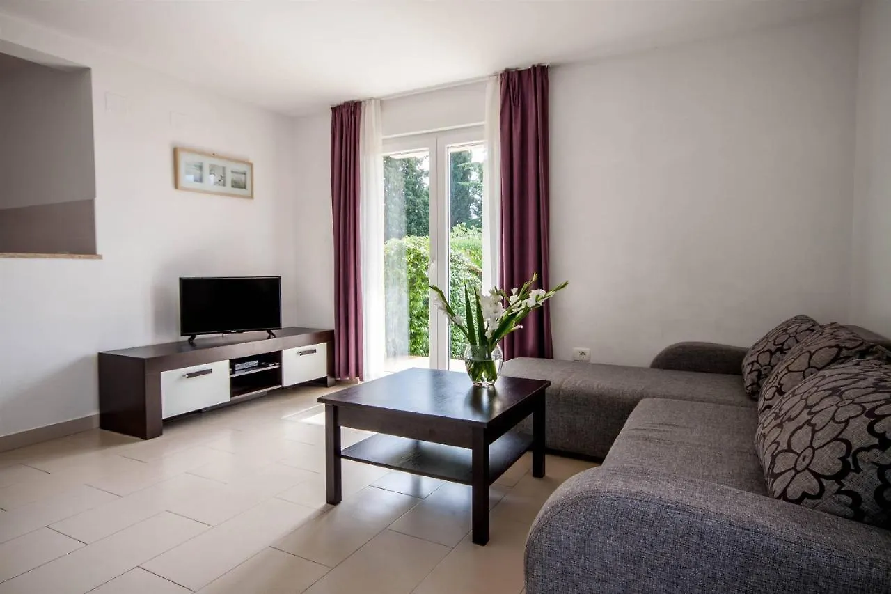 App Zlatar Apartment Umag