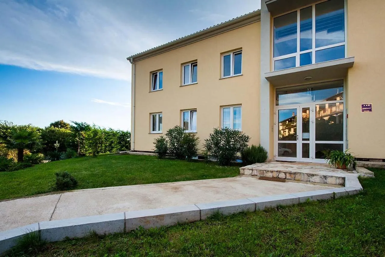 App Zlatar Apartment Umag Croatia